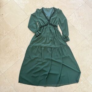 Elegant Green Women's Dress